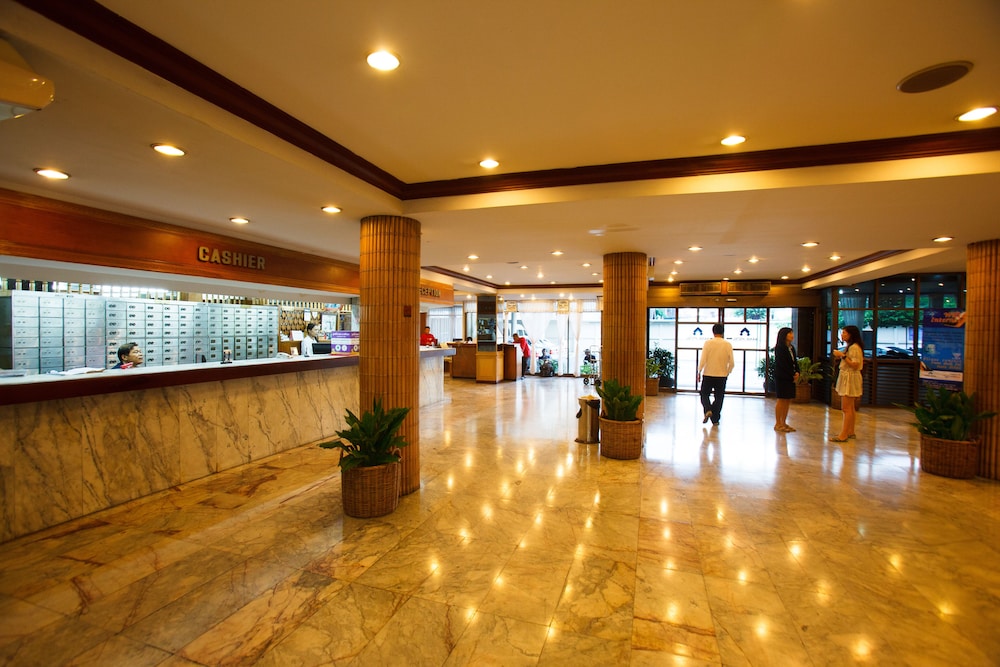 lobby