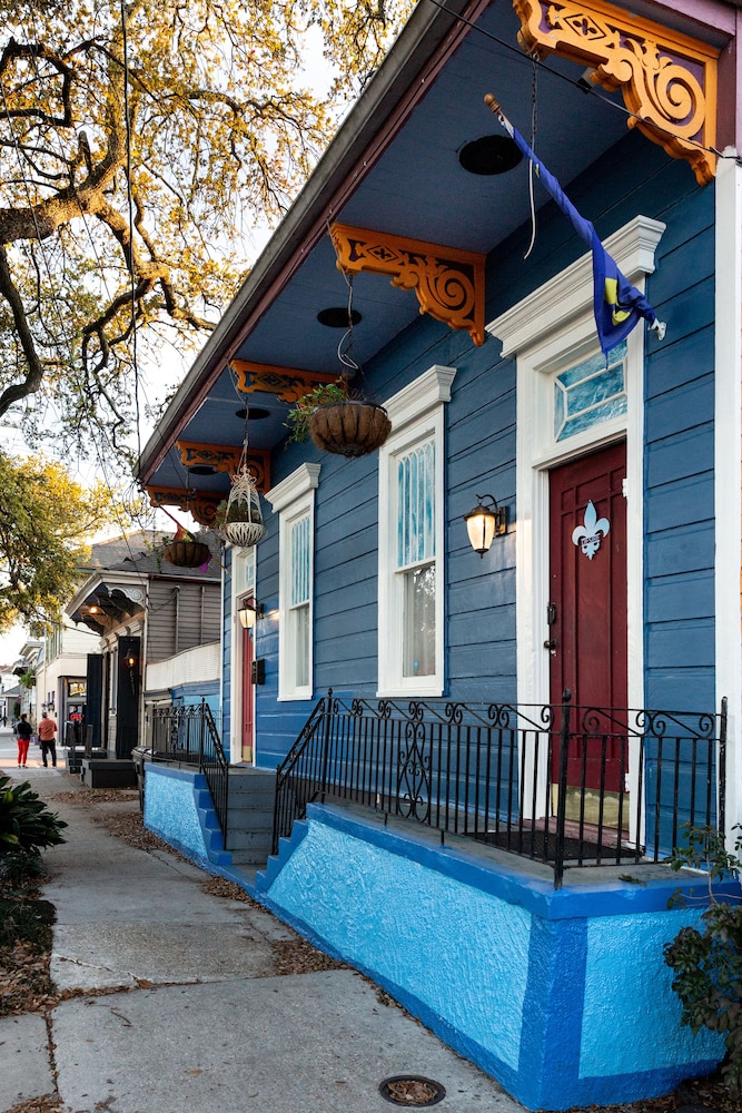 Blue60 Guest House 7/70