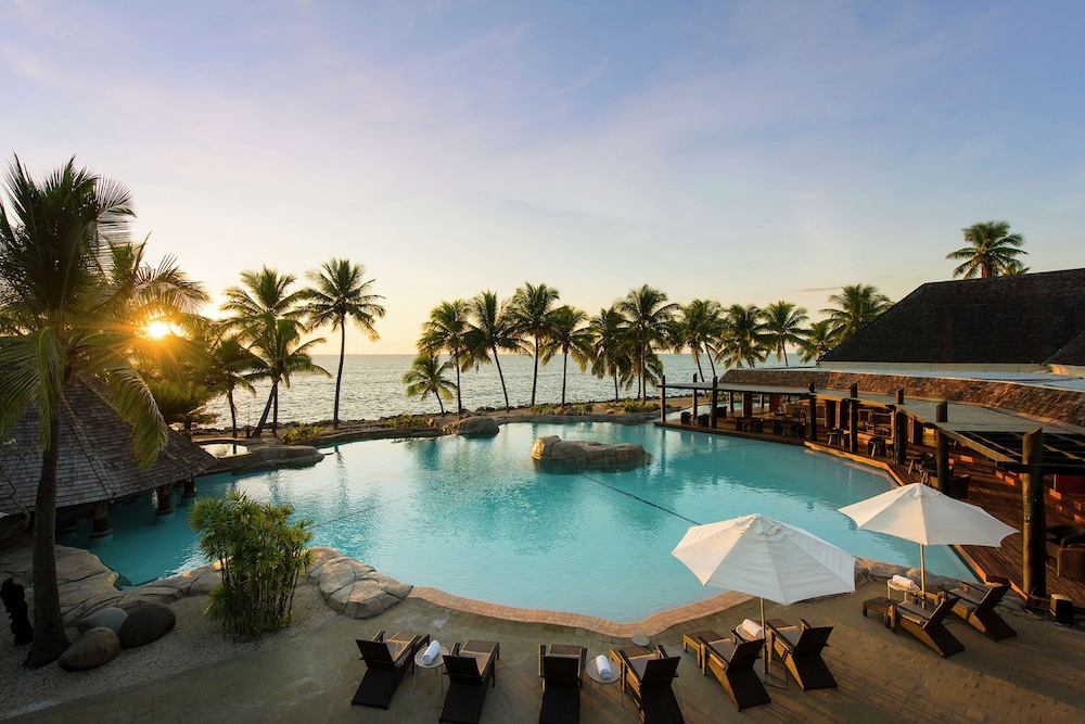 DoubleTree Resort by Hilton Hotel Fiji - Sonaisali Island in DENARAU ISLAND
