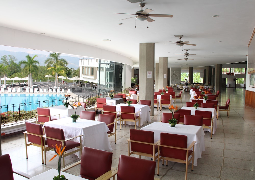 CLUB CAMPESTRE DE BUCARAMANGA 19/30