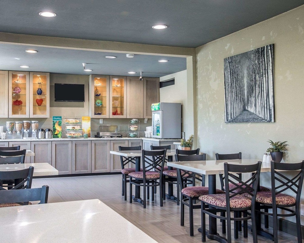Quality Inn Ontario Airport Convention Center 41/54
