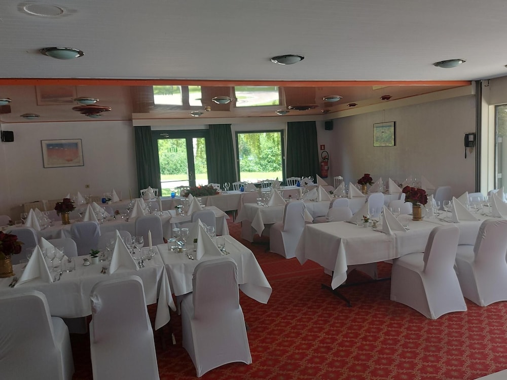 Globales Post Hotel Wellness 59/72