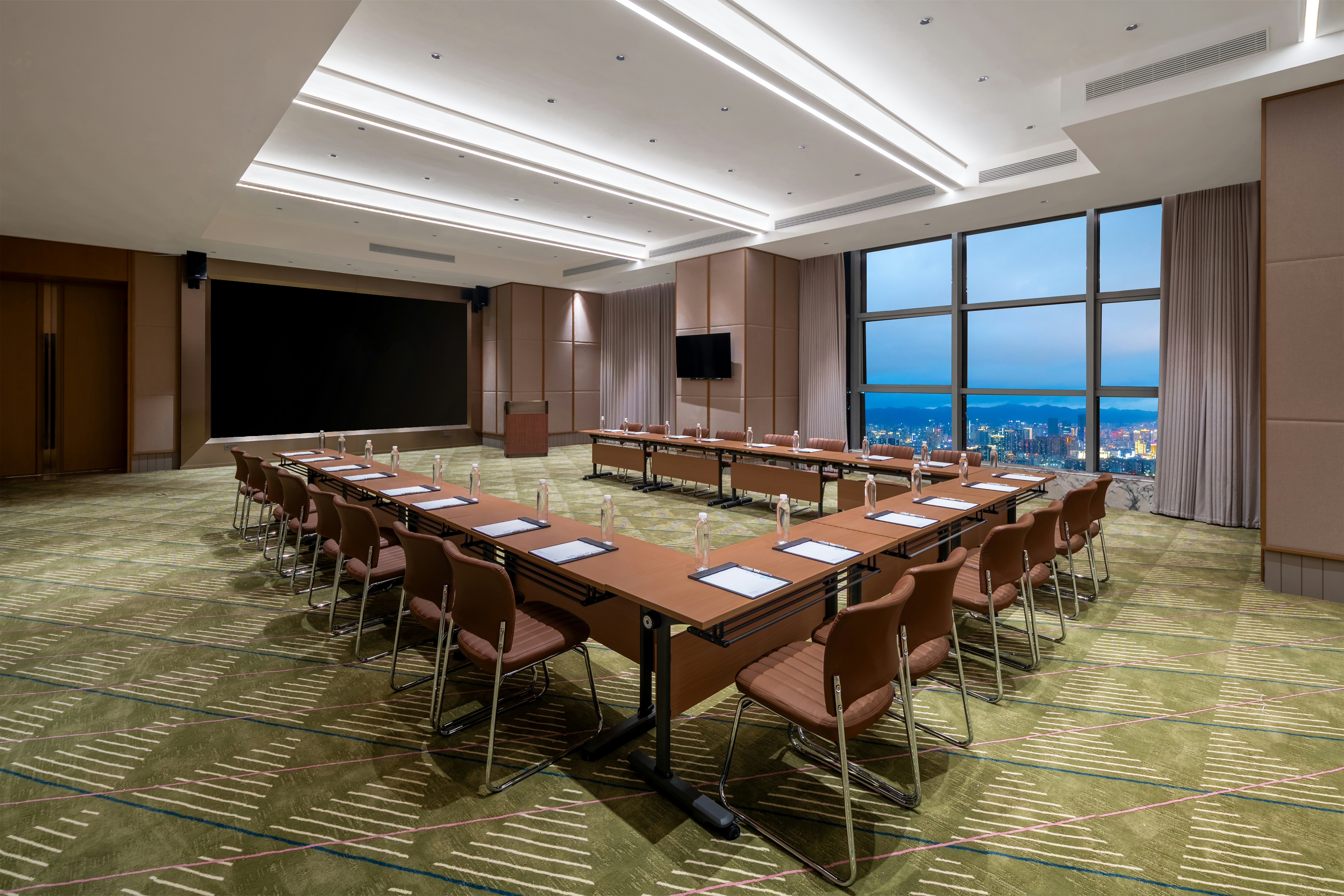 Hilton Garden Inn Kunming Wujiaba 28/41