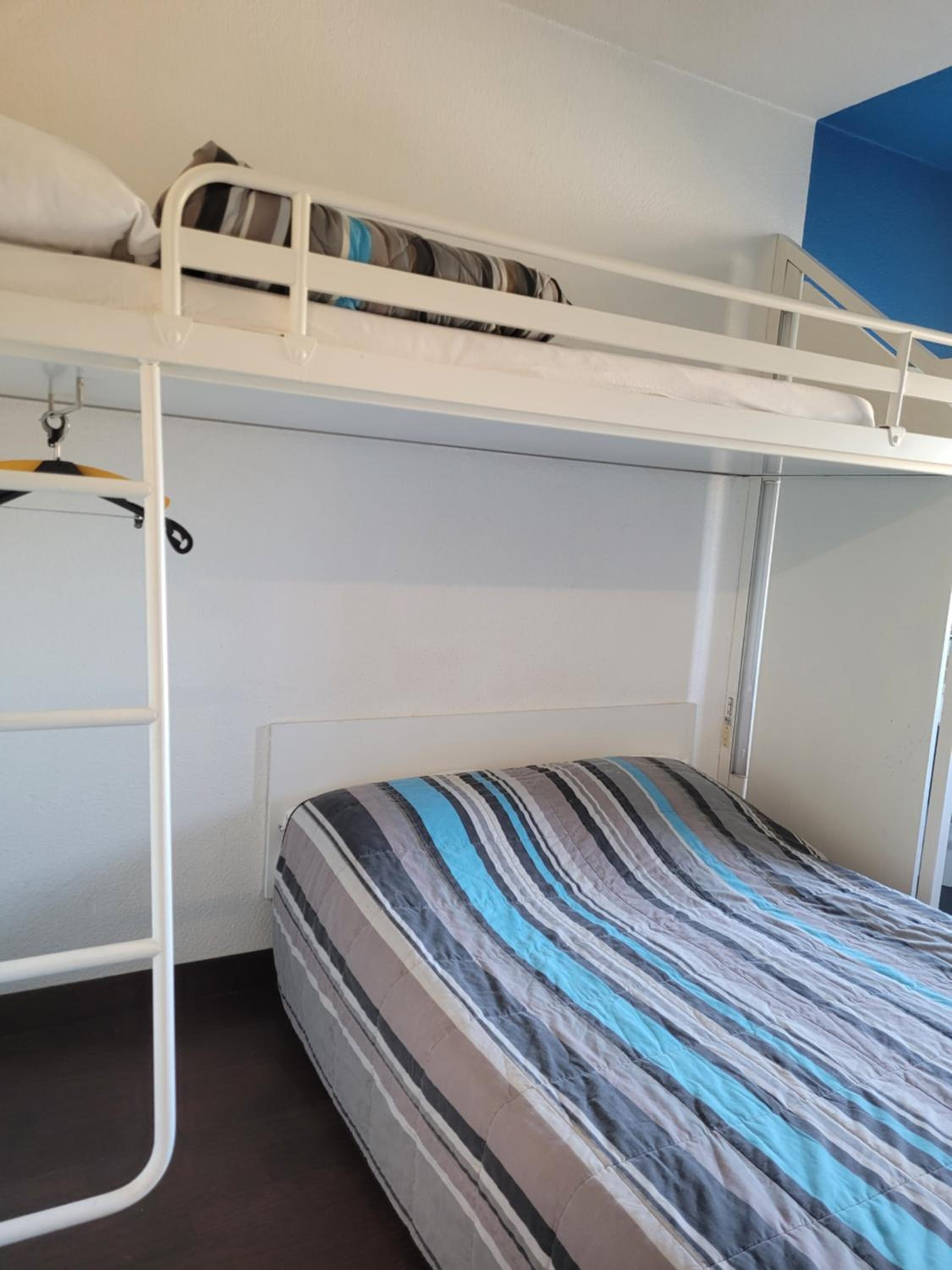 hotelF1 Cambrai 24/50