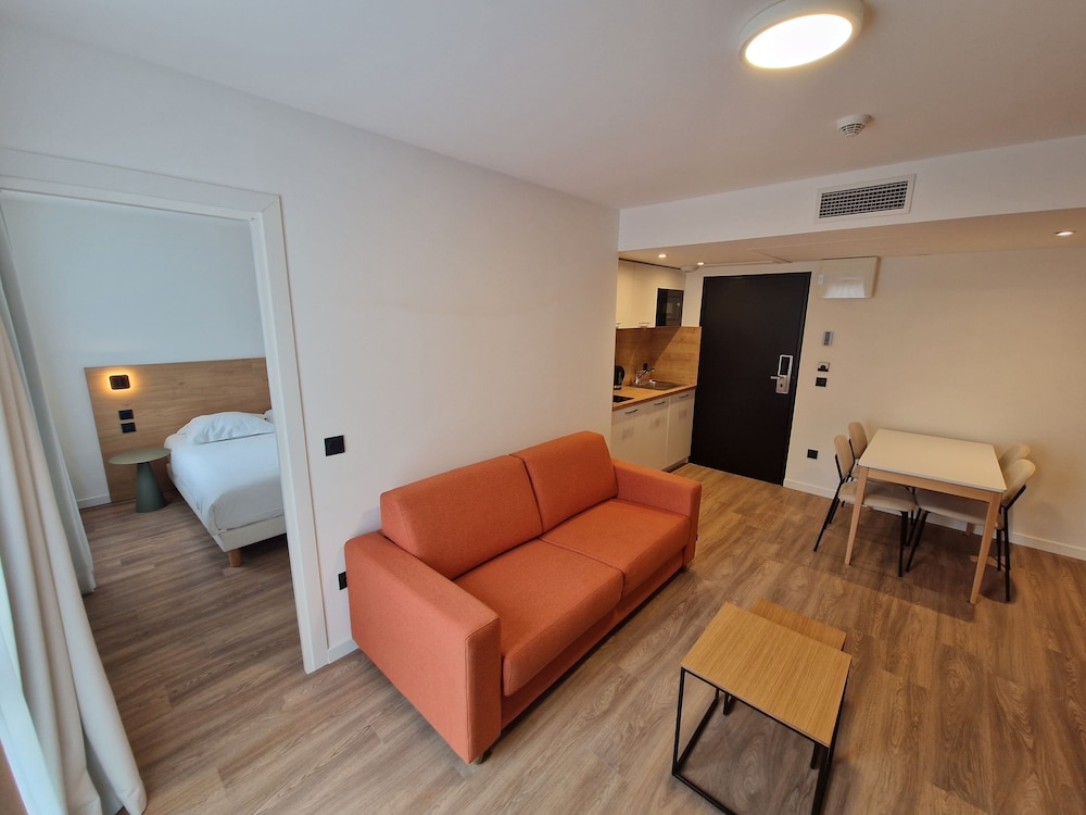 Appart Hotel Marianne 25/48