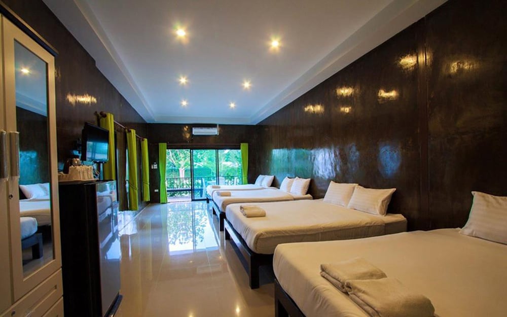 Pranburi Cabana Resort 44/72