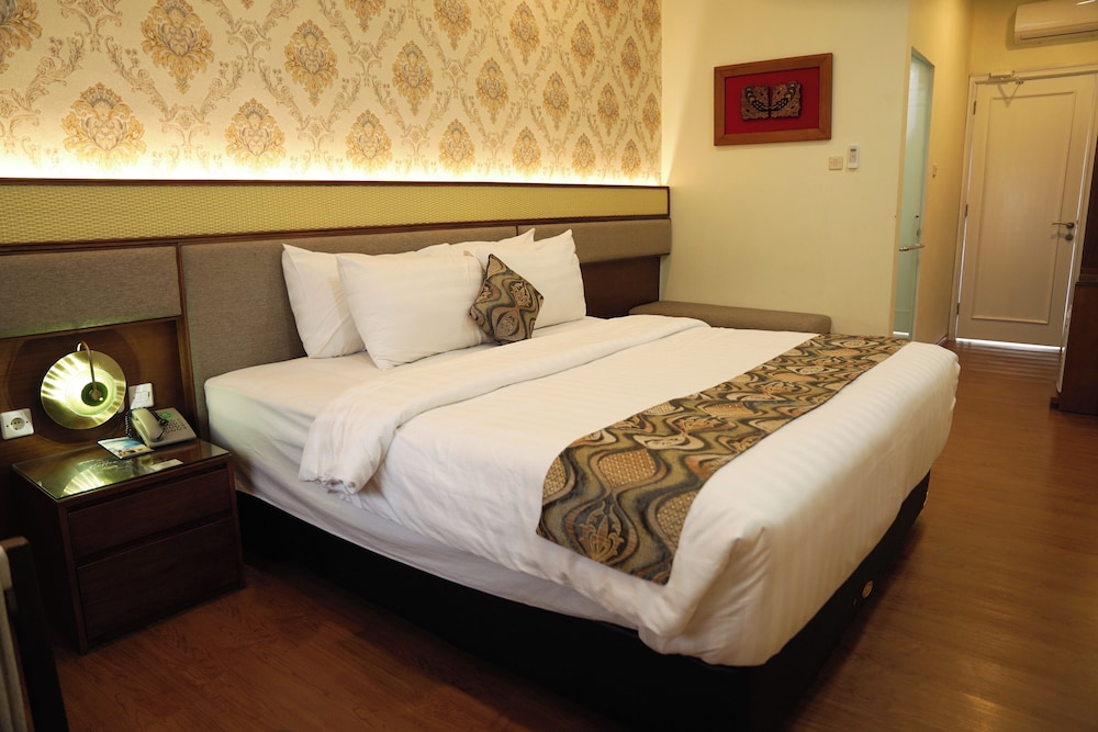 Hotel Indah Palace Tawangmangu 16/48