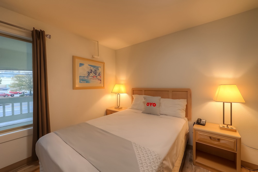 Newport Inn By OYO - Hwy 101 11/35