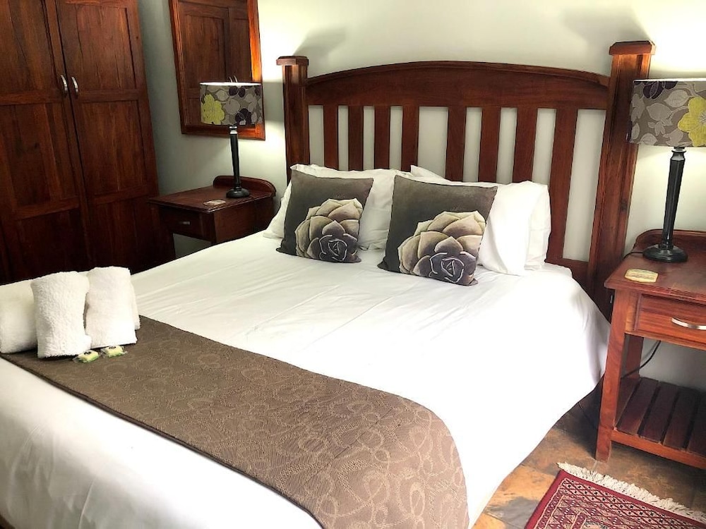 Cornerstone B&B Kroonstad 15/40
