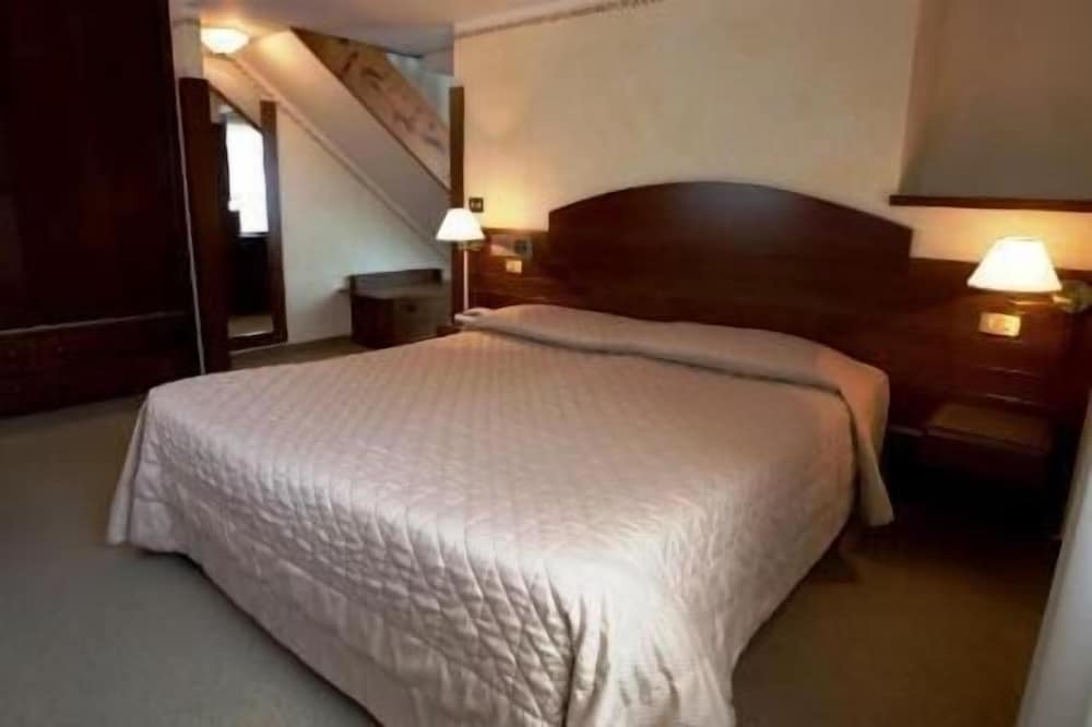 Hotel Pavillon 20/58