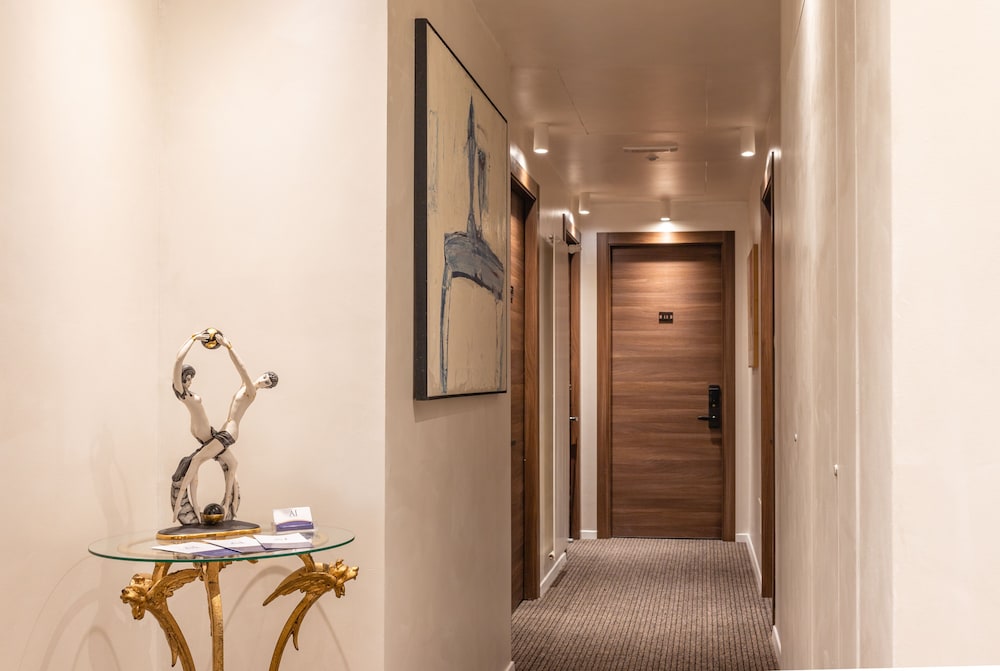 Aiello Hotels - Centrale photo3
