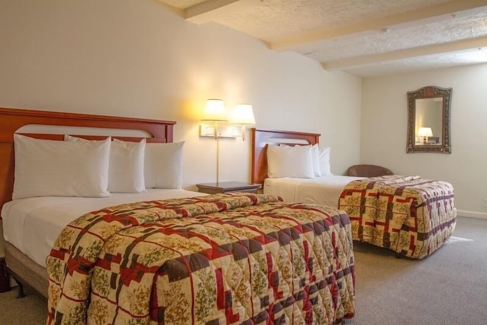 California Suites 16/55