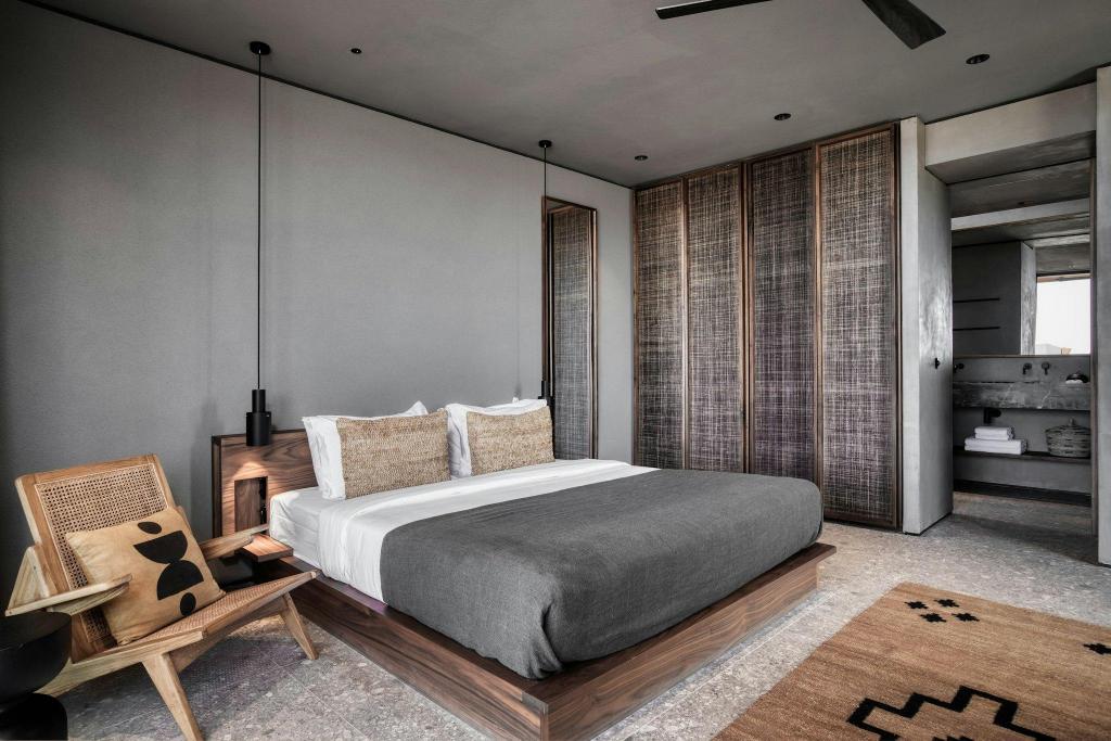 Sapphire, Bungalow, King Bed, Sea View, Balcony