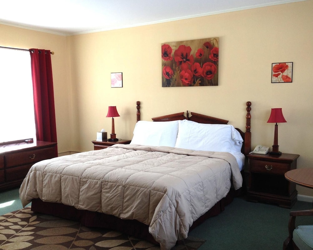 Vinehurst Inn And Suites 12/58
