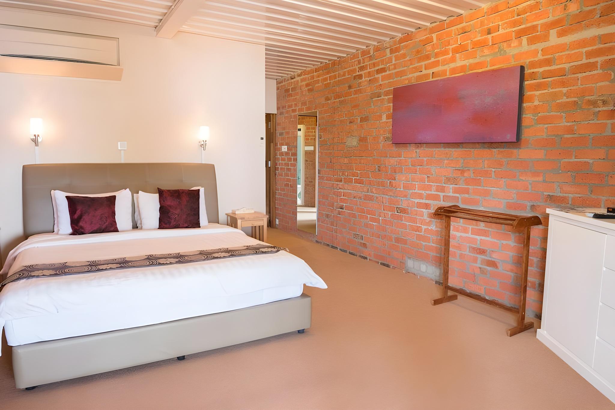 Garden, Suite, 3 Double Beds