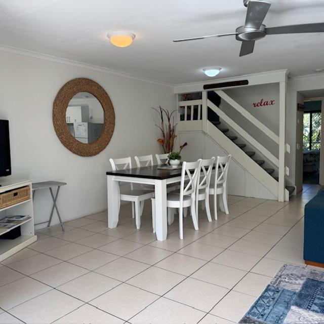 NOOSA KEYS RESORT 10/64