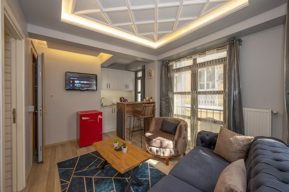 Dorne Suite Taksim 24/50