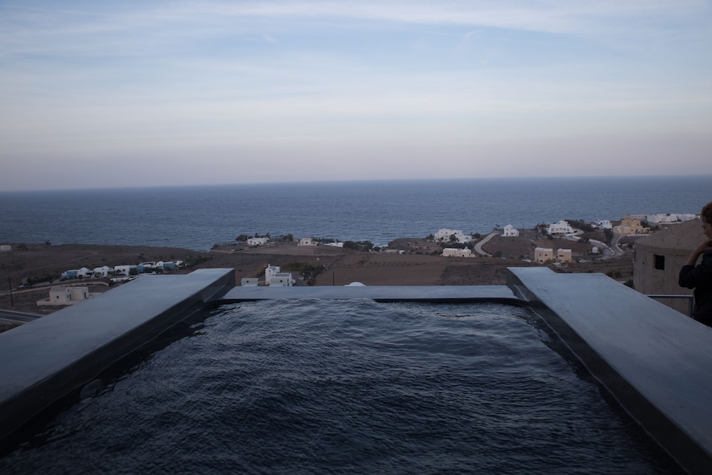 Horizon Mills Villas & Suites 38/50
