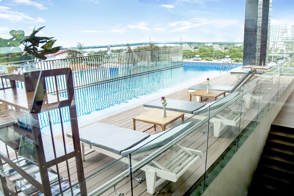 Fortuneland Hotel 20/27