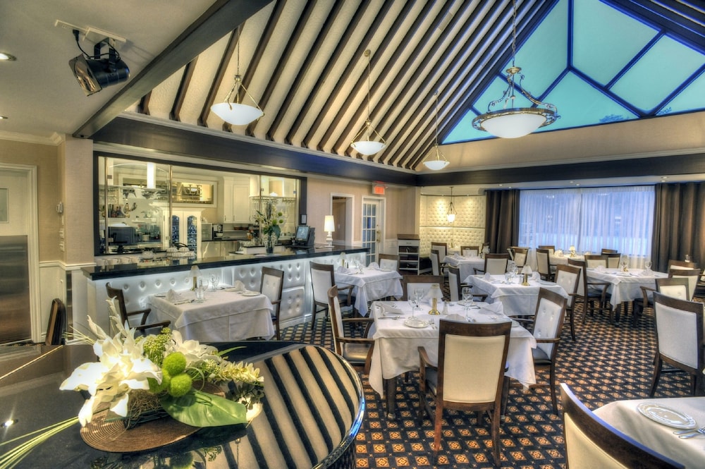 L'escale Hotel Suites 35/55
