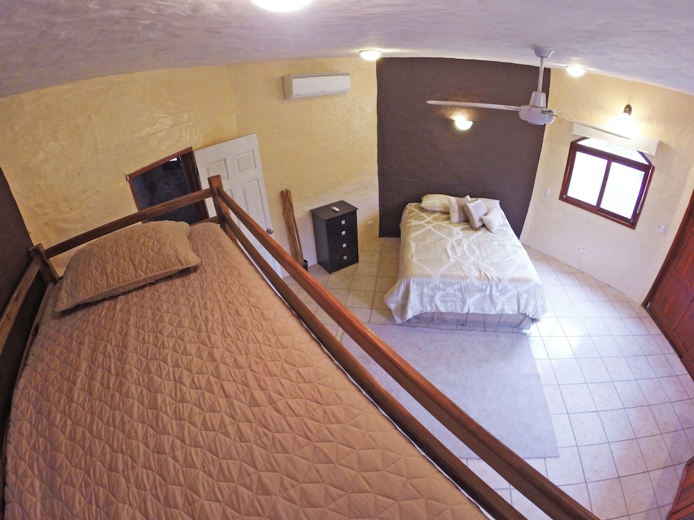 Surf Ranch Hotel & Resort 29/68