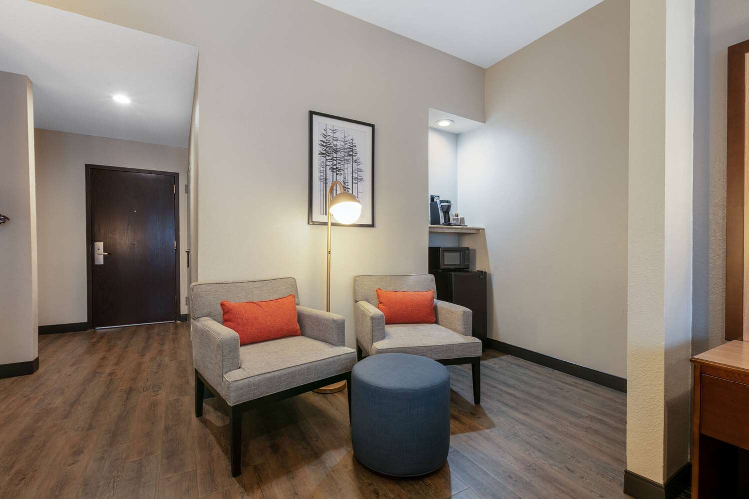Spark by Hilton DFW North 35/60