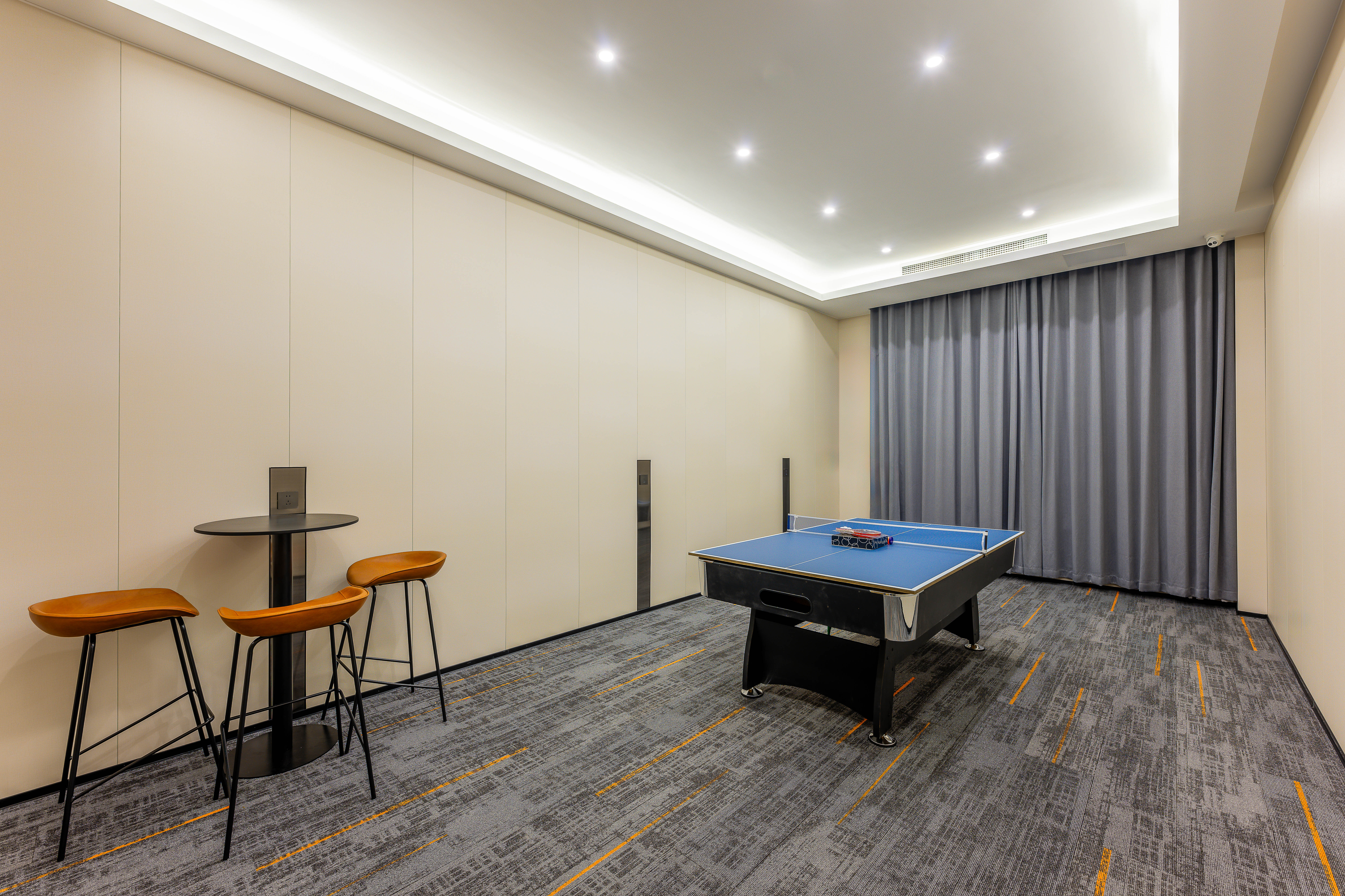 Holiday Inn Express SUZHOU FENHU 12/26