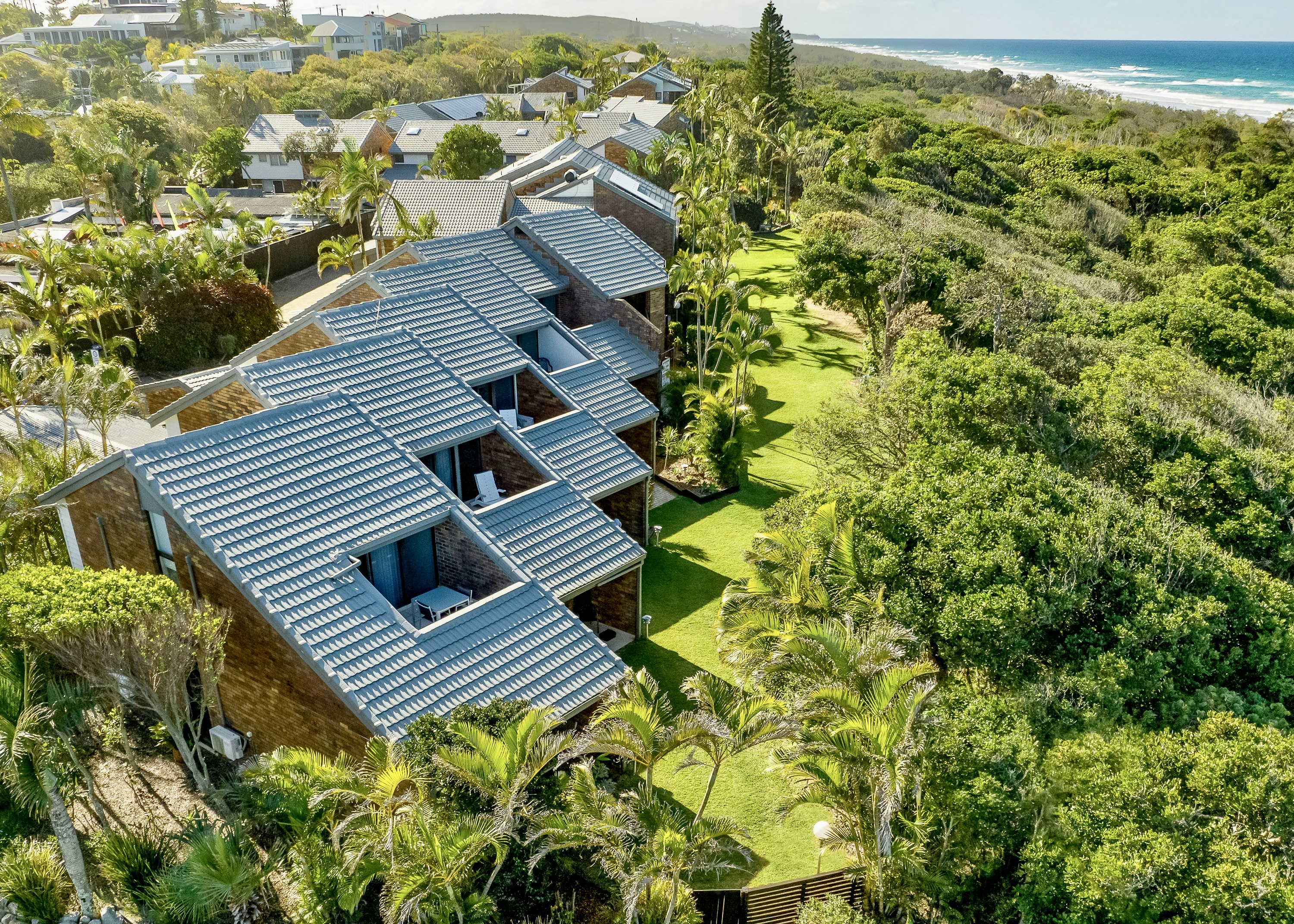 Glen Eden Beach Resort 32/33