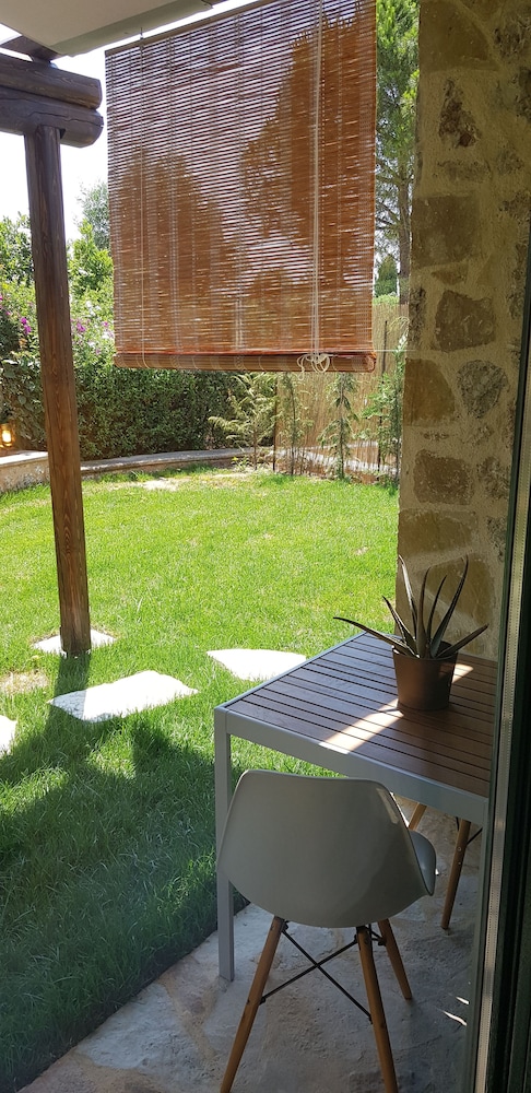 Thermesea Luxury Lodge 62/68