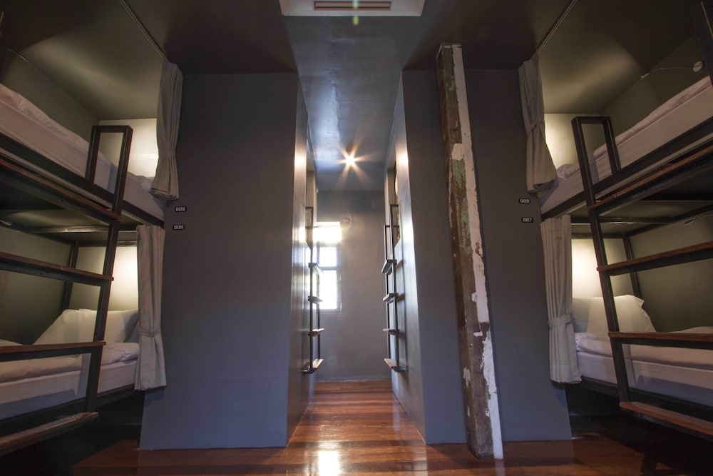 Here Hostel 39/66