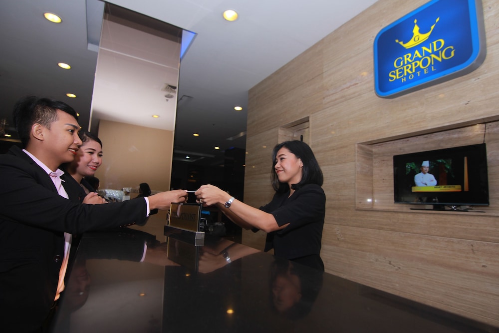 Horison Grand Serpong 2/20