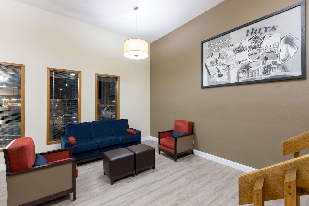 Super 8 by Wyndham Hays KS 25/30