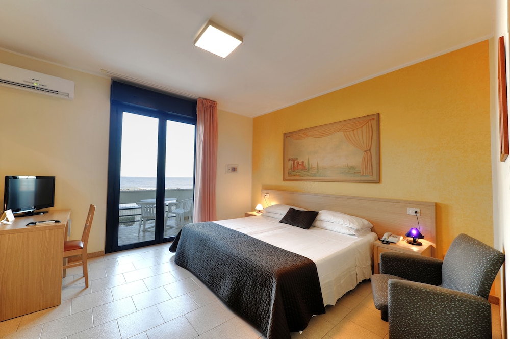 HOTEL SOLE 17/52