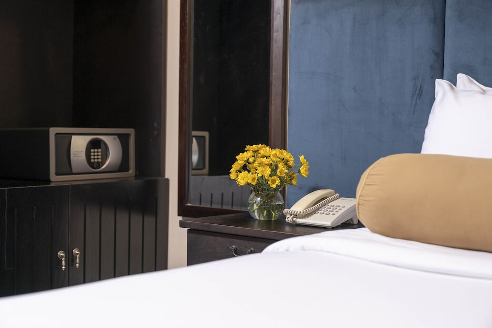 Beryl Palace Hanoi Hotel and Spa 32/67