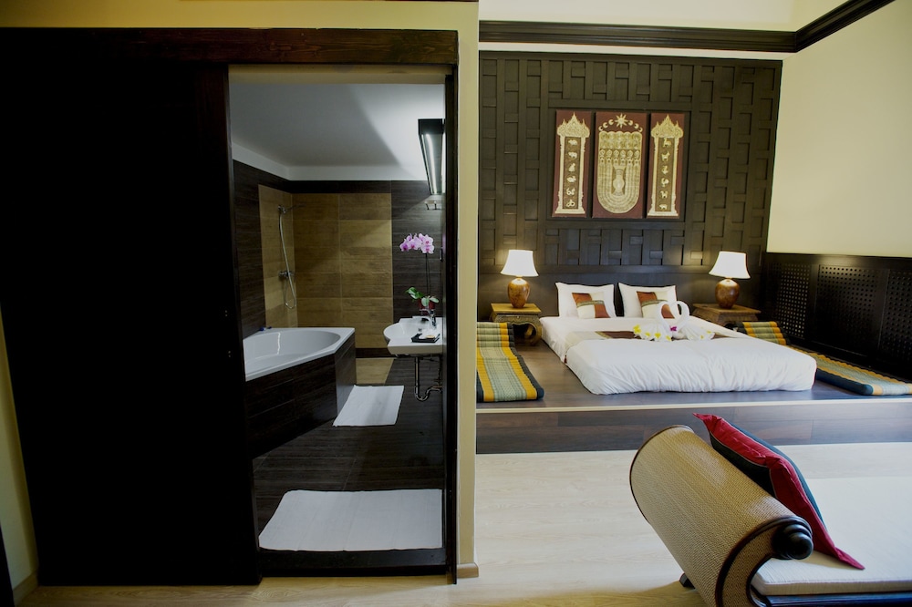 Andrássy Thai Hotel 4/27