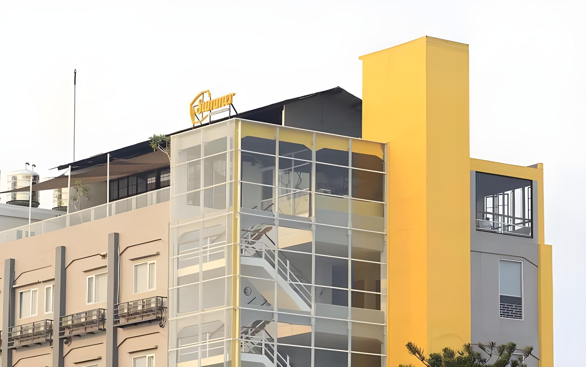 Summer Bed and Breakfast Hotel 2/26