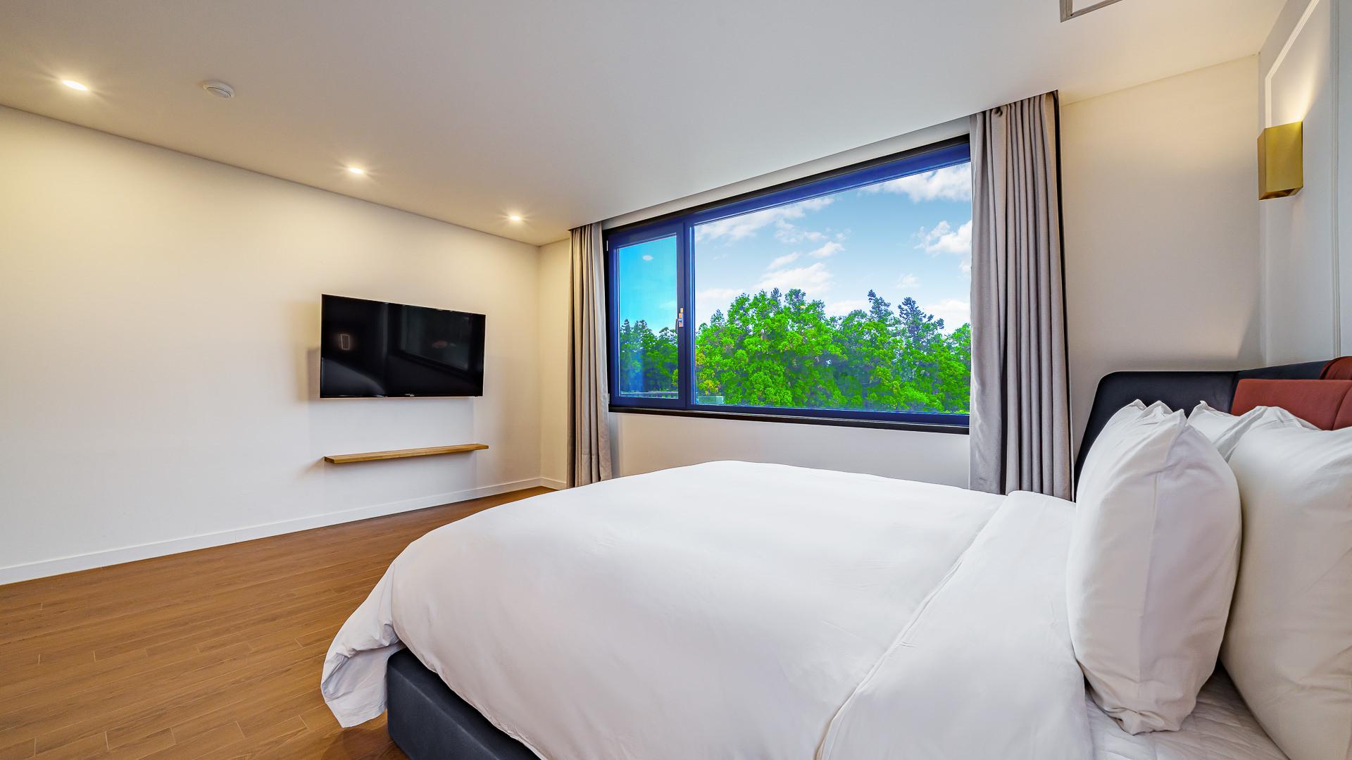 Pool, Villa, King Bed, Sofa