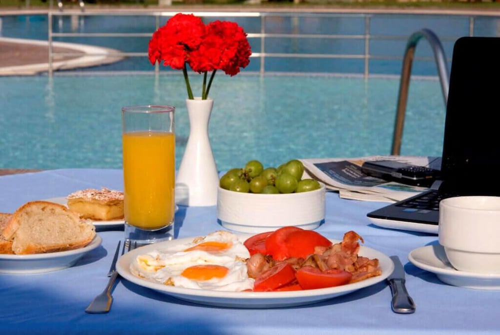 Plaza Beach Hotel 37/50