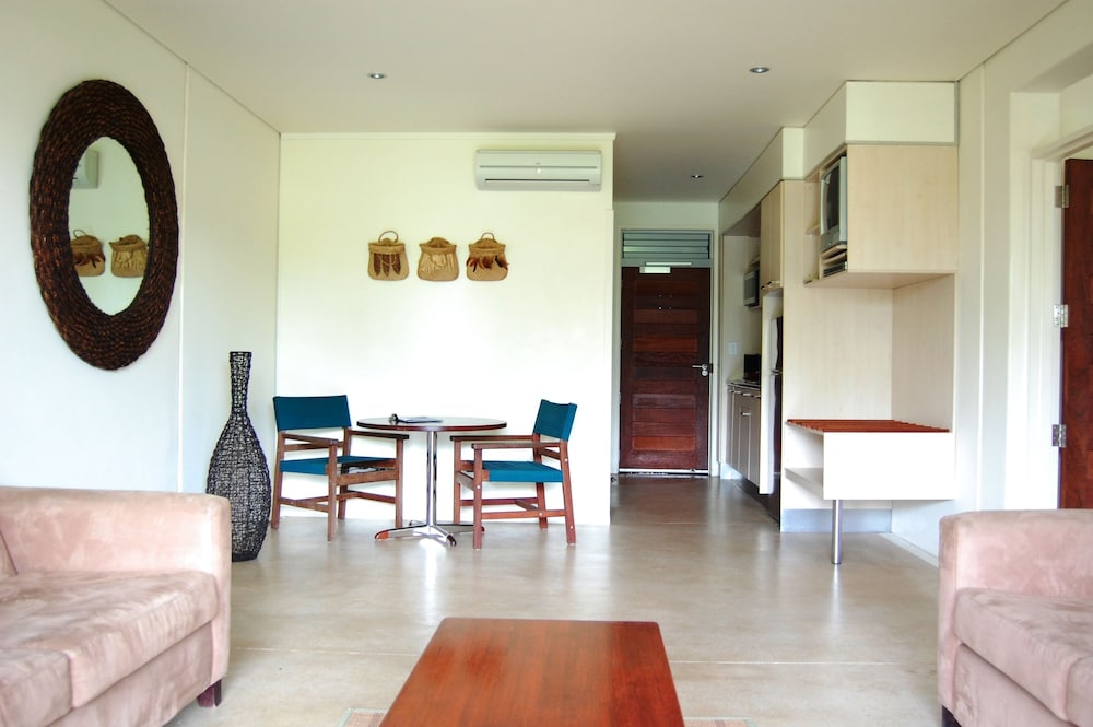 Sunset Resort 20/50