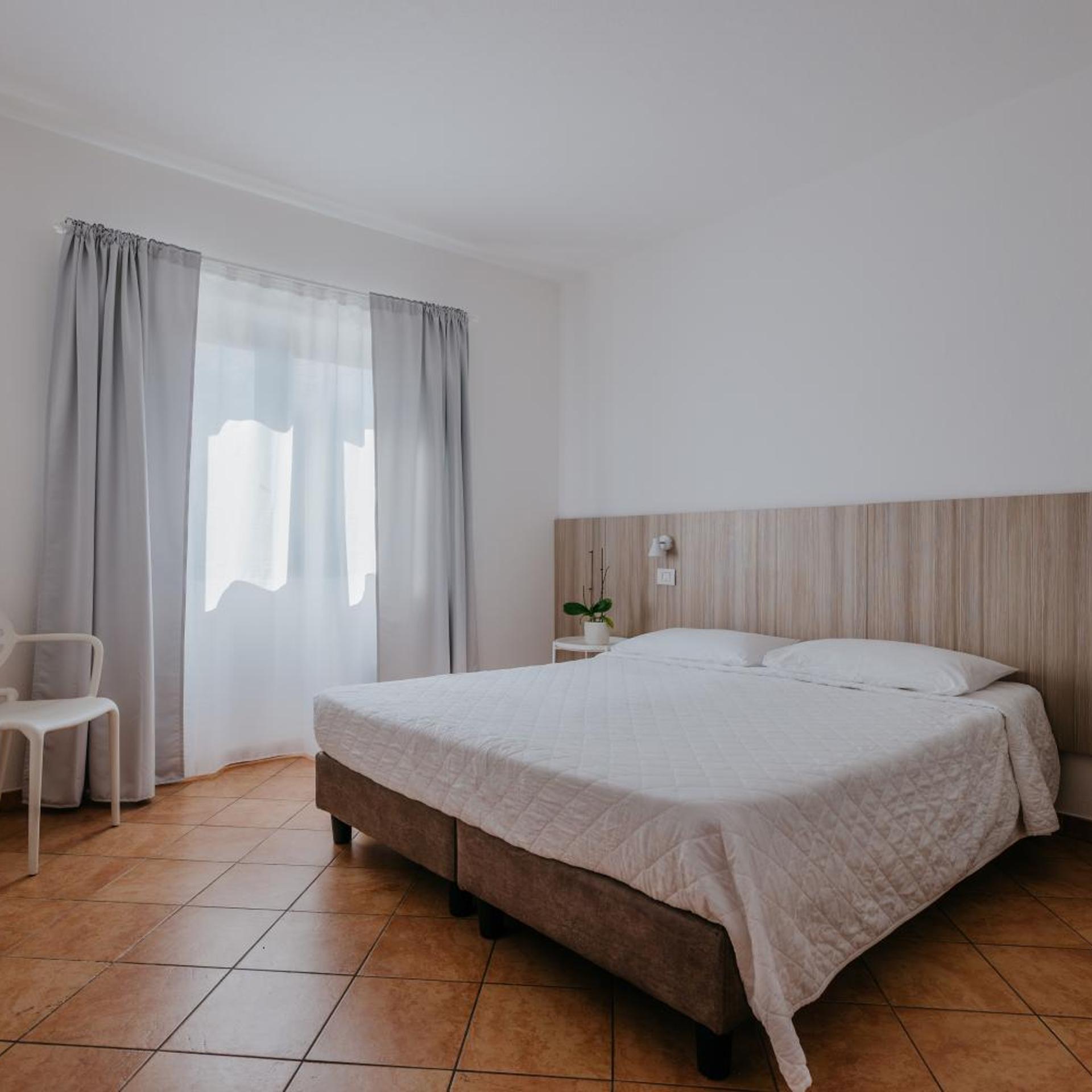 Apartment, Balcony