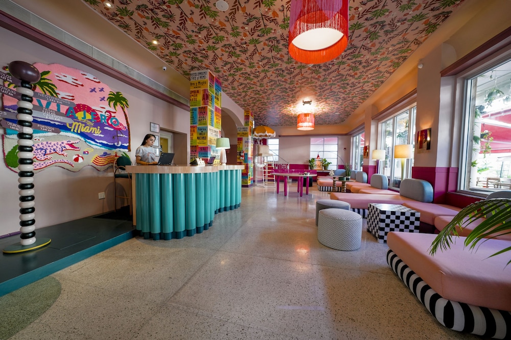 Viajero Miami - Adults Only 9/73