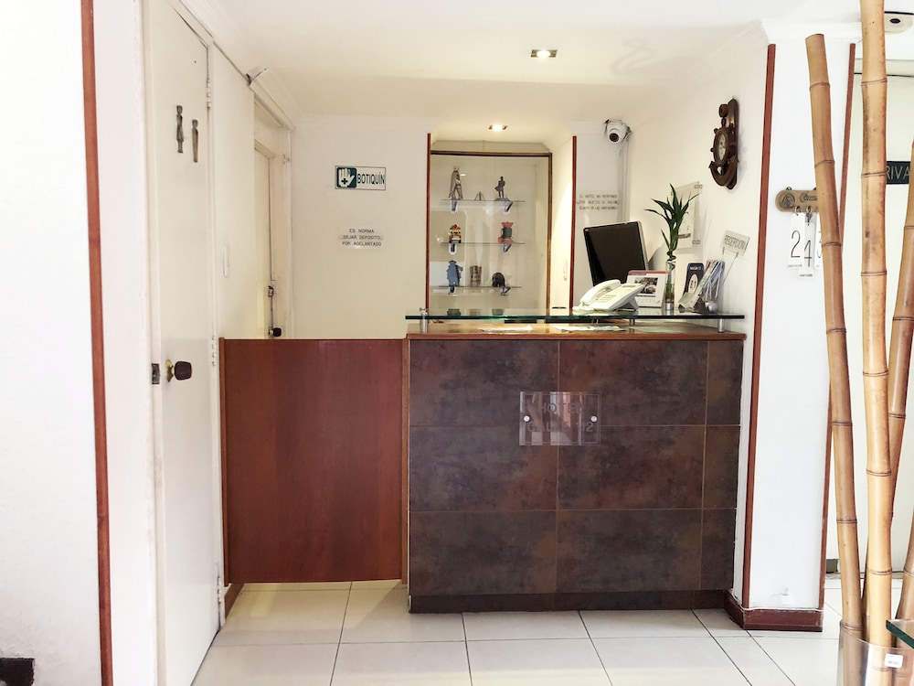 Ayenda Calle 112 1050 2/28