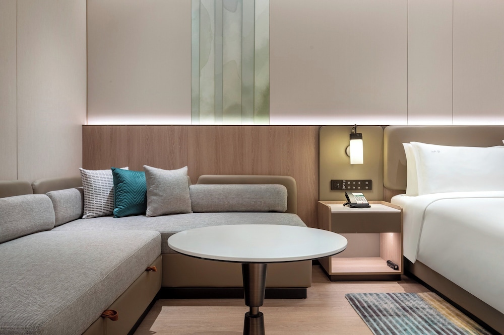 Holiday Inn Hotel & Suites Shanghai Changfeng by IHG 34/50