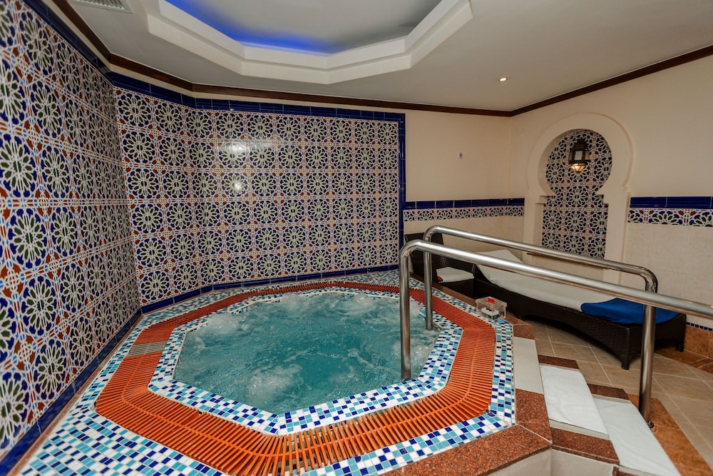 Kigali Serena 31/60
