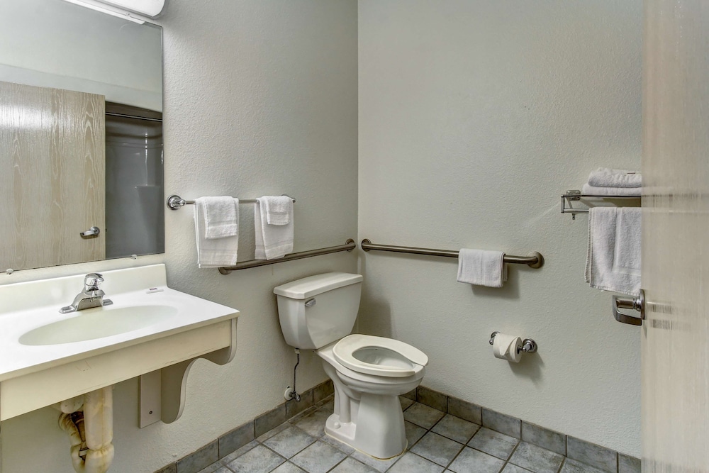 Motel6 Medina, OH - Cleveland 28/37