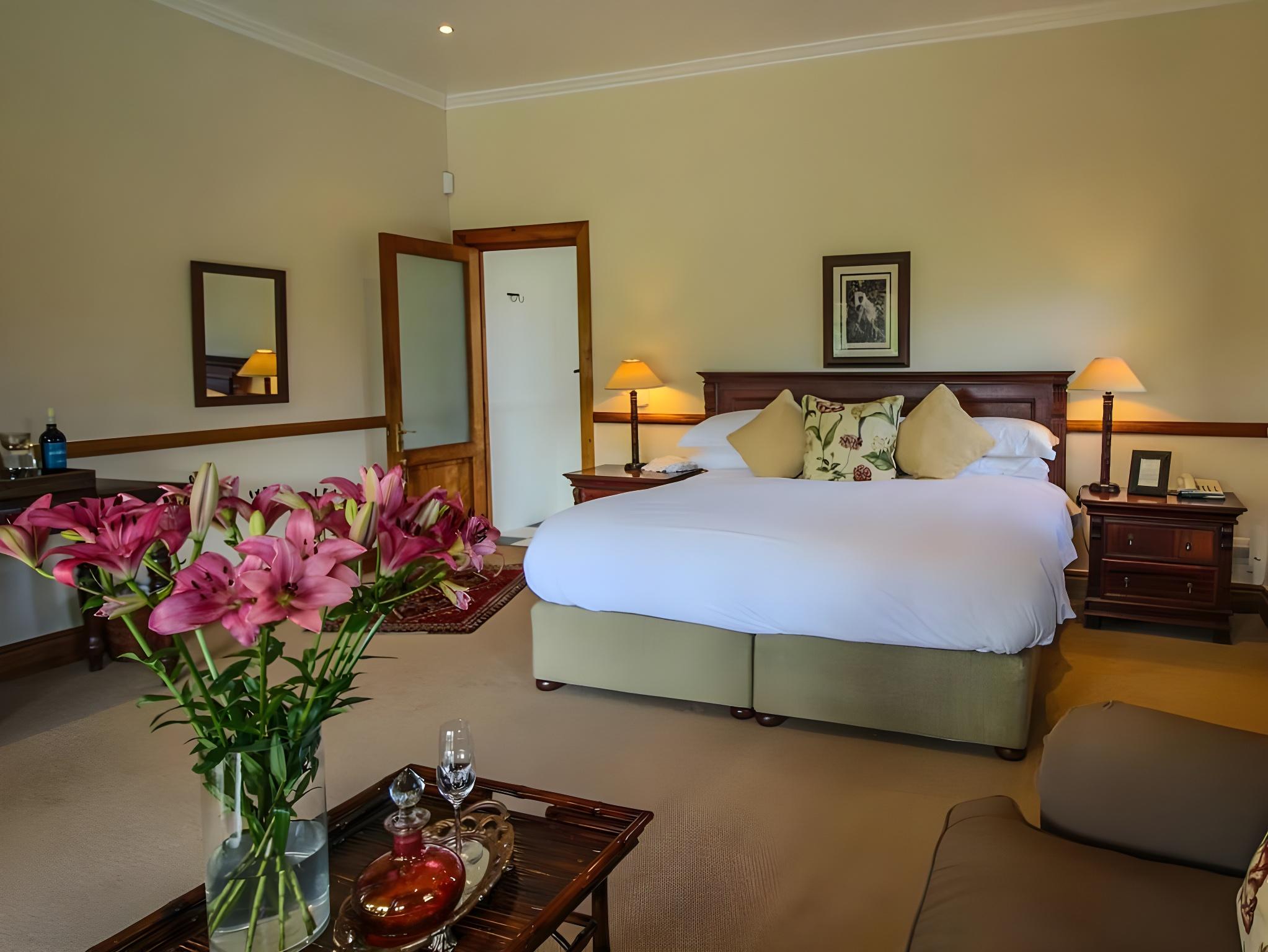 Garden Cottage, King and Twin Beds