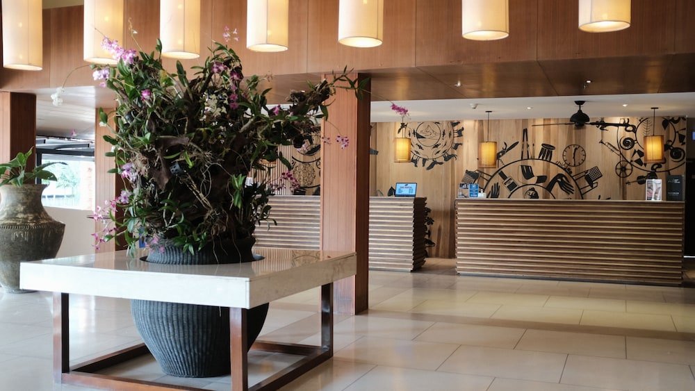 Radisson Resort and Suites Phuket 10/72
