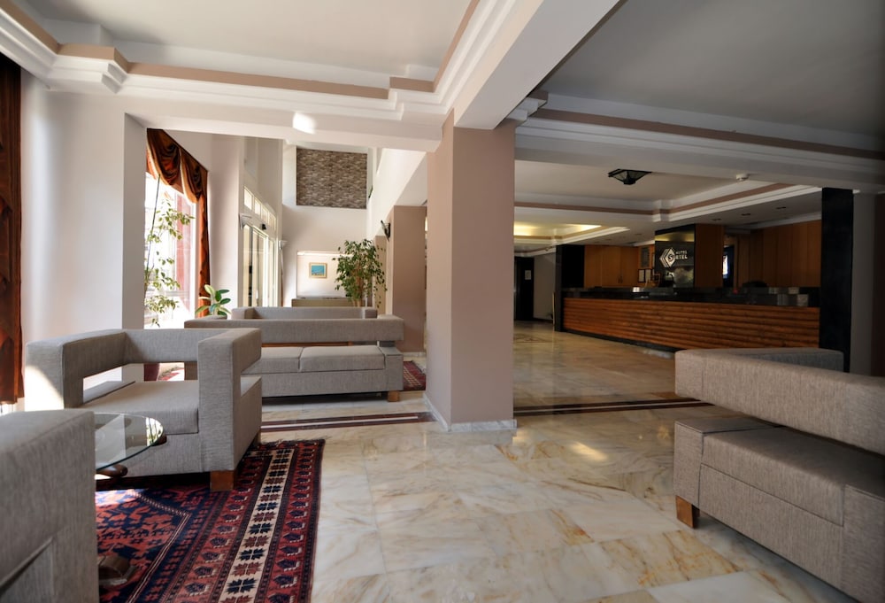 Surtel Hotel 12/41