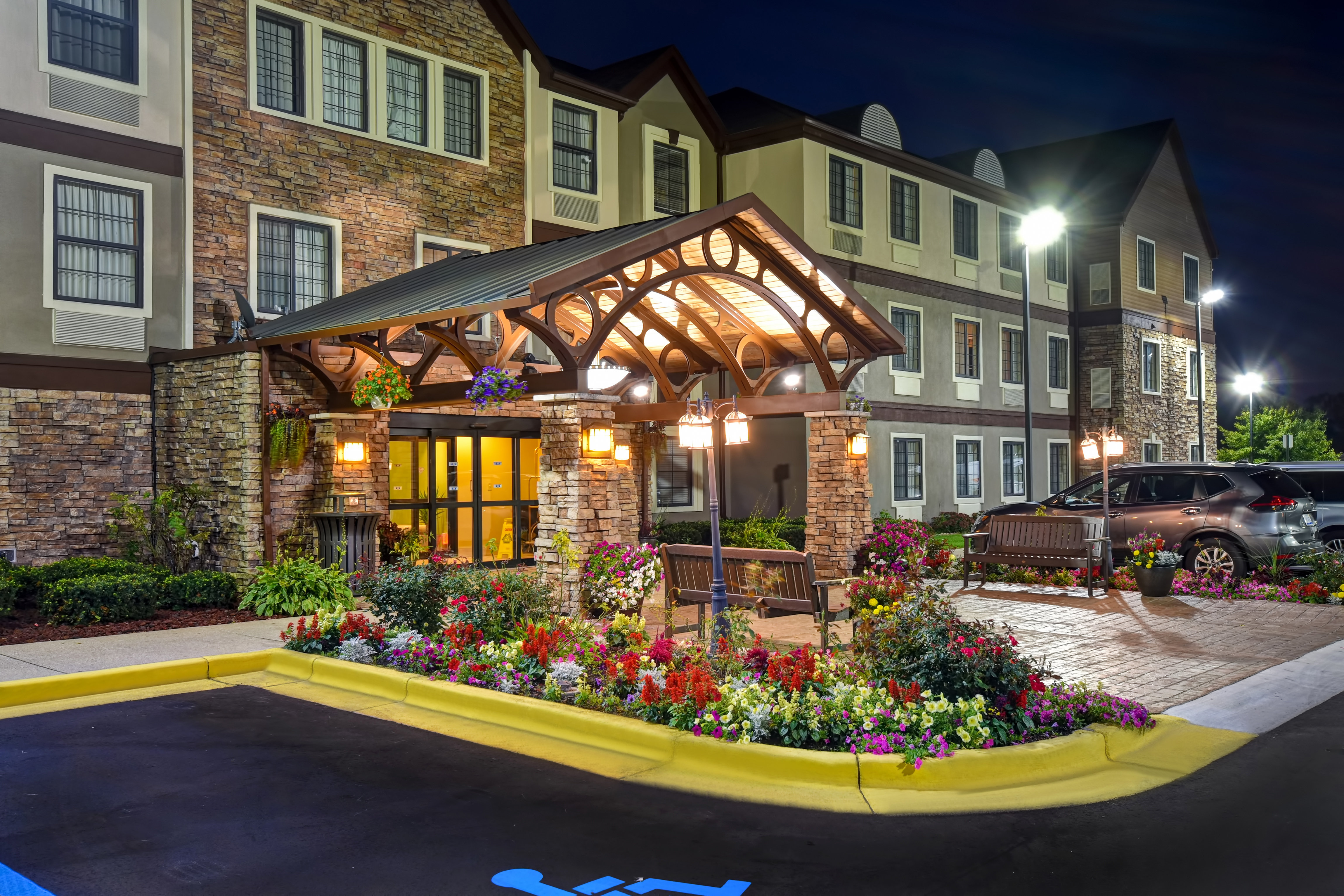 Staybridge Suites Grand Rapids-Kentwood 55/58