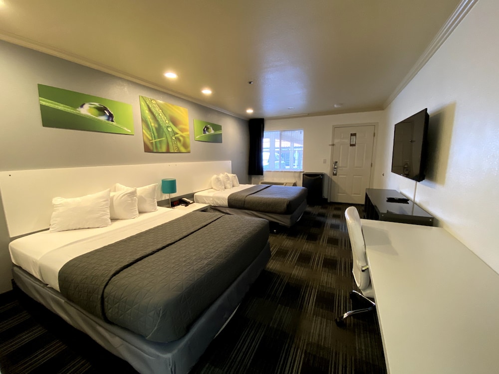 BridgePoint Inn Daly City 24/39